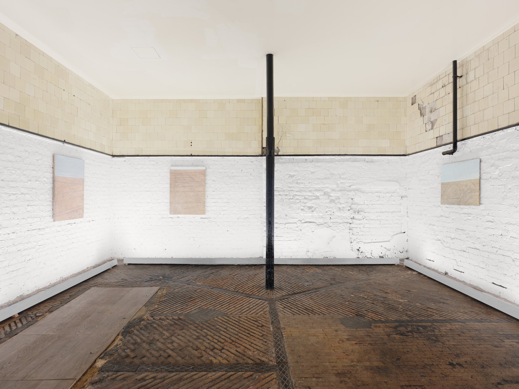 Installation view, Adrian Morris, Sylvia Kouvali, London, 2026